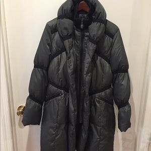 Hillary Radley Charcol black Puffer coat